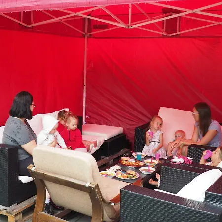 Dom V Zahrade Tatil Evi *